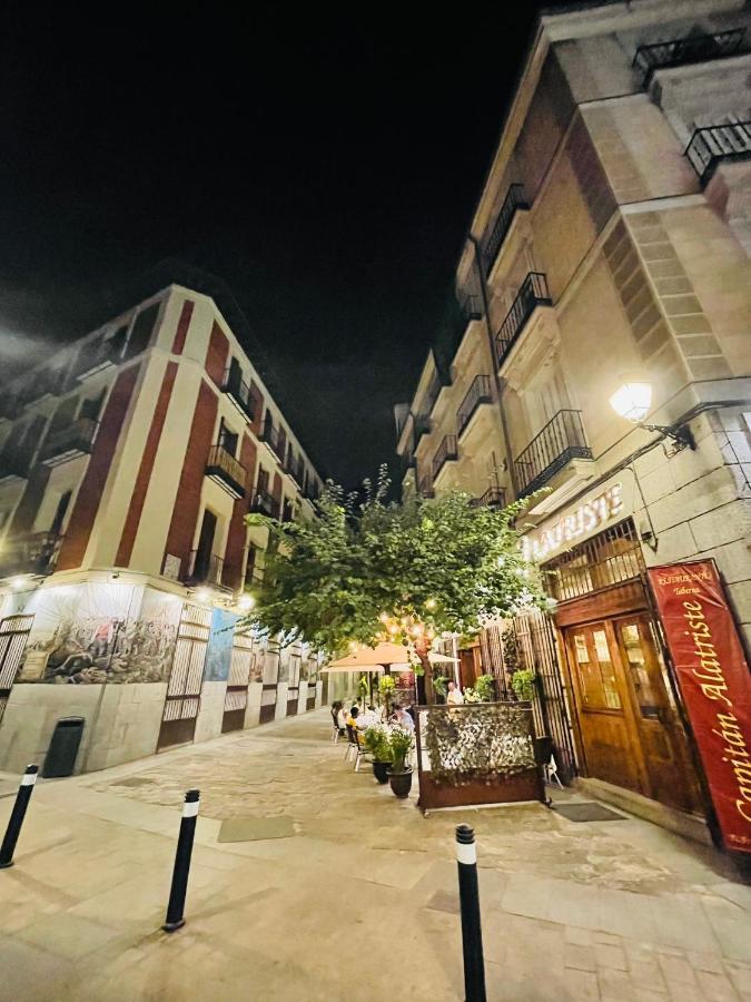 Apartamento Estudio Plaza Mayor La Latina Sol Wi Fi Netflix AC Madrid Exterior foto