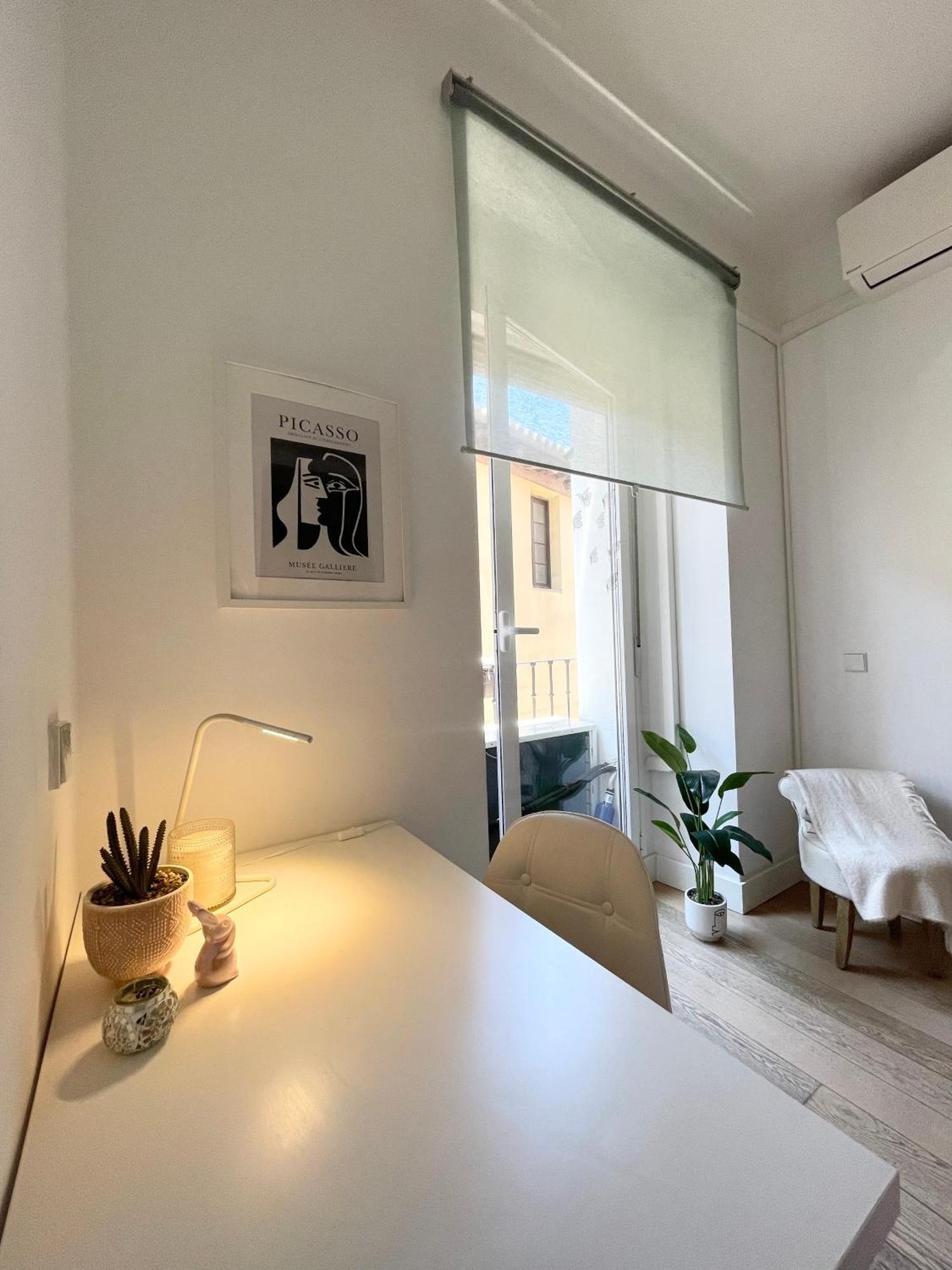 Apartamento Estudio Plaza Mayor La Latina Sol Wi Fi Netflix AC Madrid Exterior foto